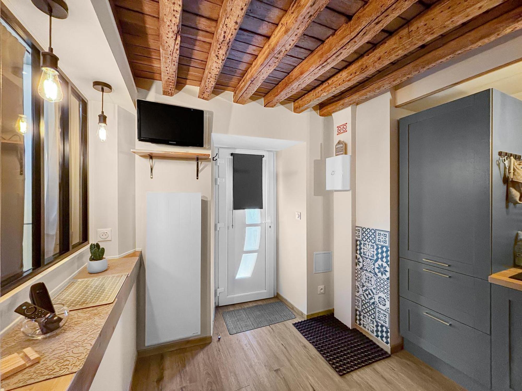Duplex Cosy Avec Netflix & Amazon Prime Apartment Beauvais Exterior photo